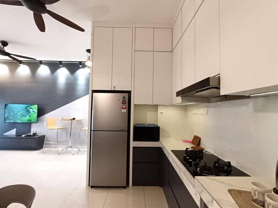 The Horizon 3br L18 Amaze By Grab A *